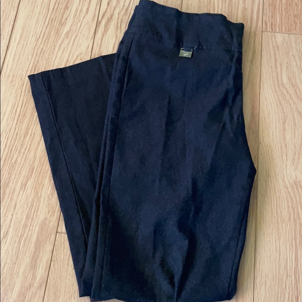 Lisette Montreal Capri Bundle. - image 3